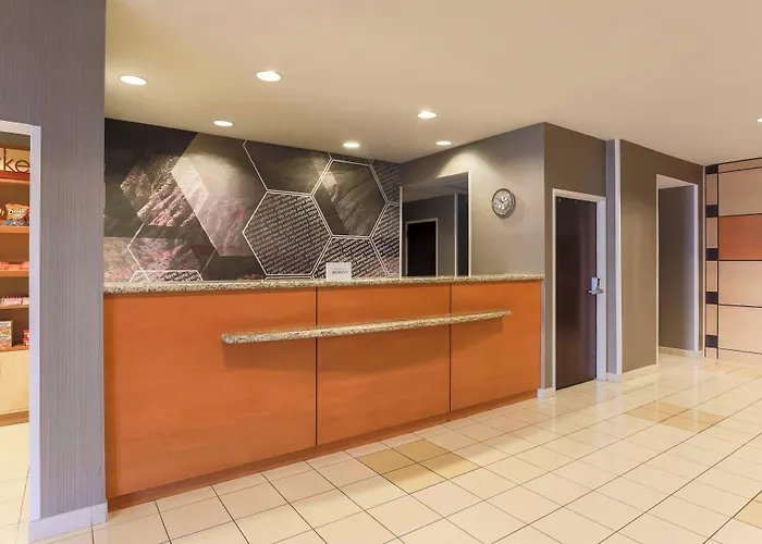 Springhill By Marriott Hotel